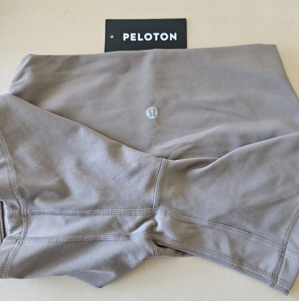 lululemon Align High-Rise Short 6" - Picture 14 of 15